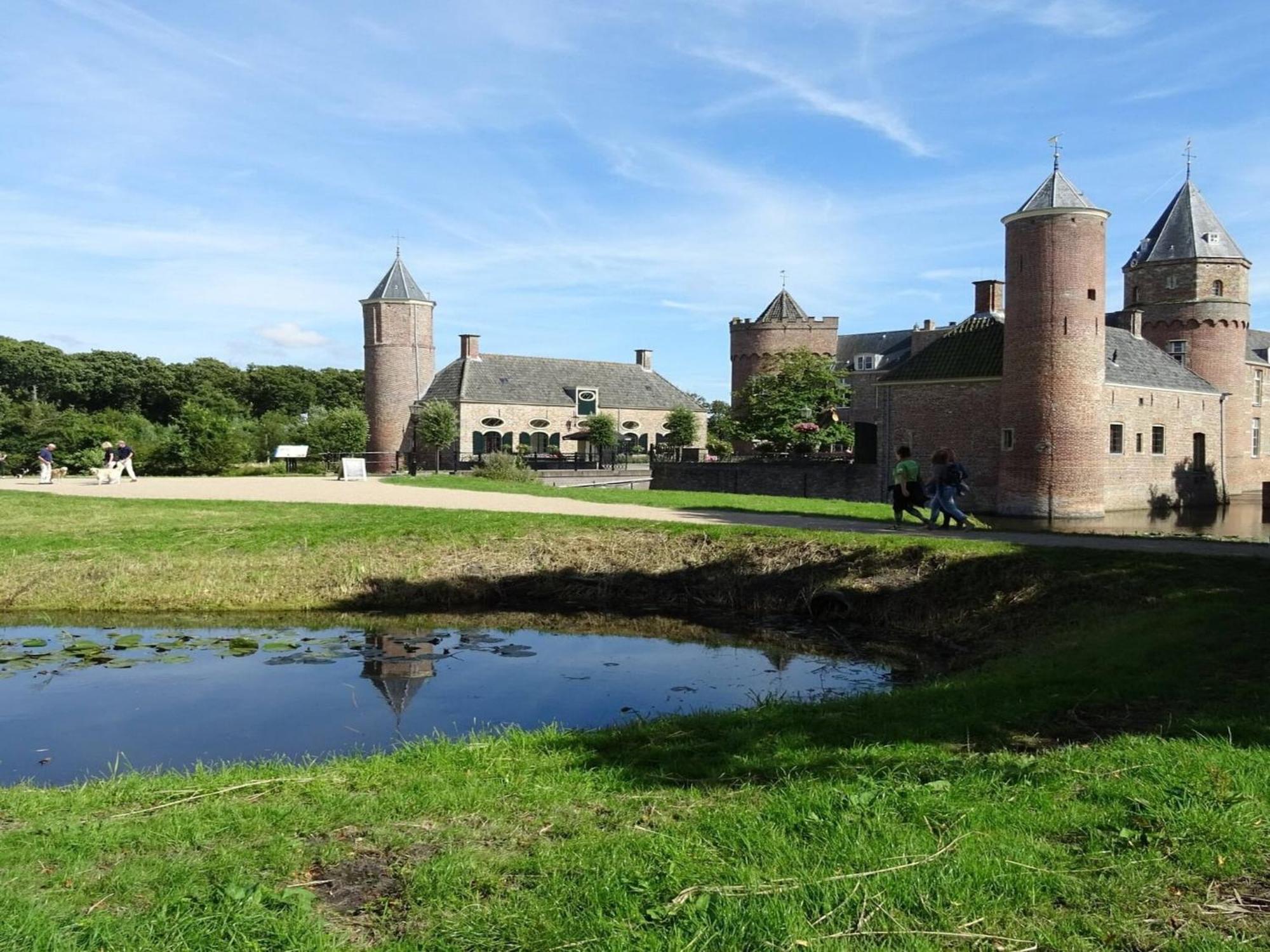Pleasaing Holiday Home In Oostkapelle Near Centre Esterno foto