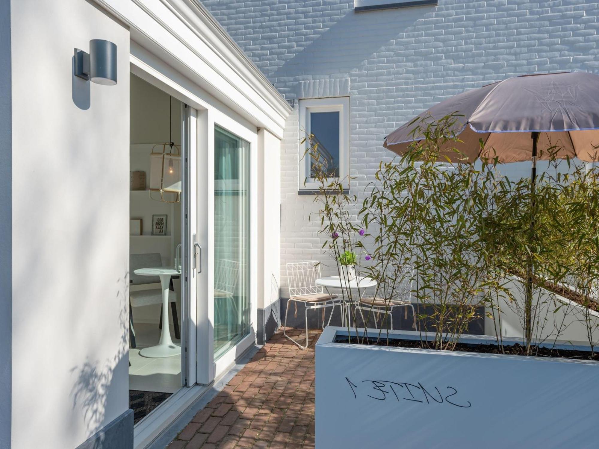 Pleasaing Holiday Home In Oostkapelle Near Centre Esterno foto