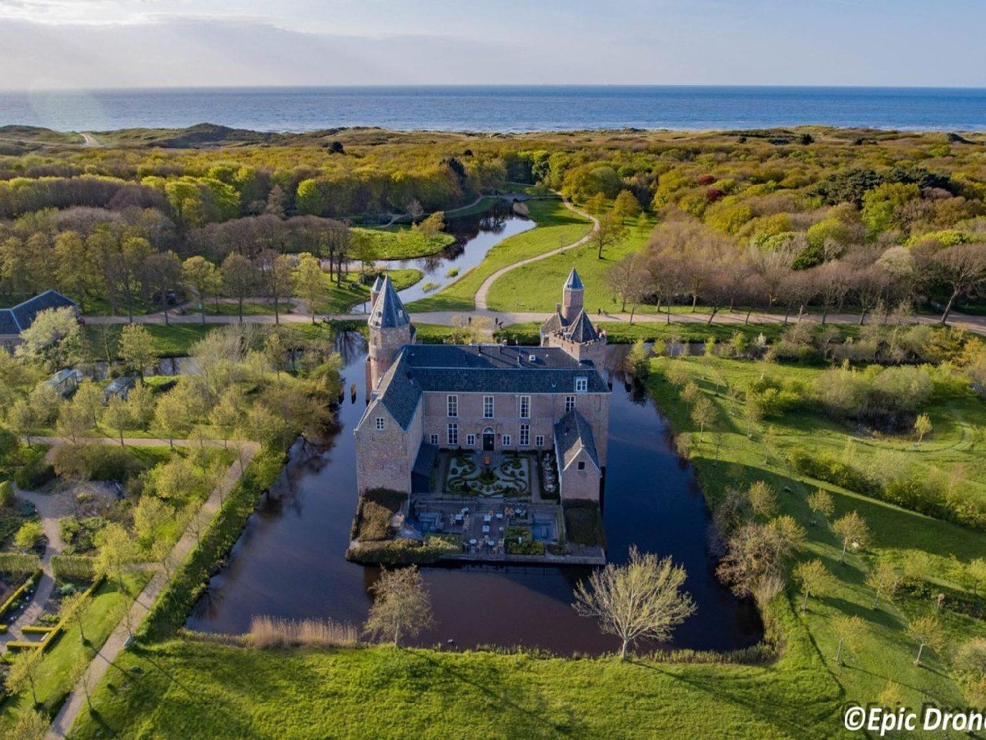 Pleasaing Holiday Home In Oostkapelle Near Centre Esterno foto